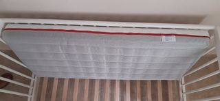 Cuna madera blanca convertible + colchón Ecus Kids