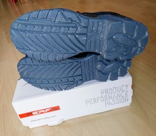 Zapato de seguridad PERF TEMPEST S1P Talla 39