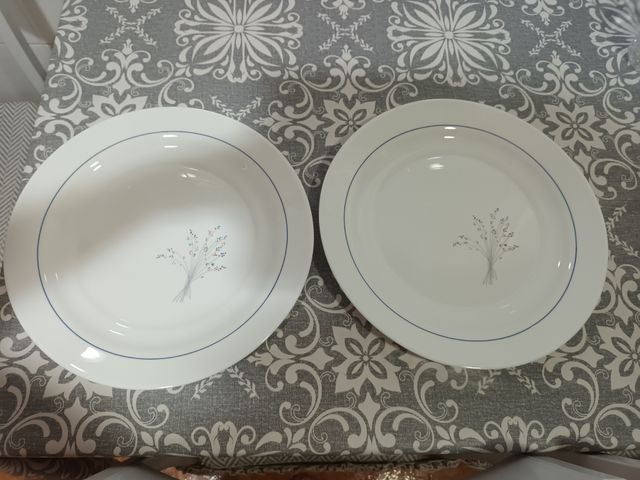 Pratos de porcelana Harmonia