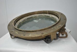 Antigua escotilla o Portillo náutico