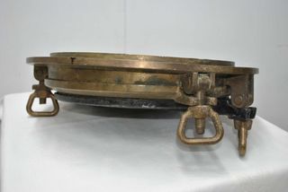 Antigua escotilla o Portillo náutico