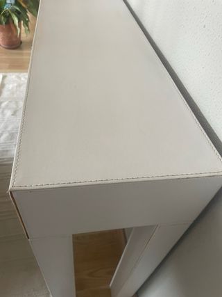 Mueble de entrada cuero blanco