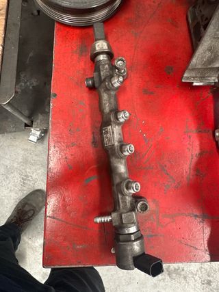 Rampa inyeccion VW Caddy