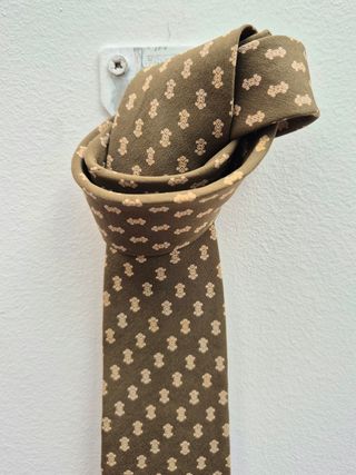 CORBATA CELINE VERDE NUEVA 210 eur