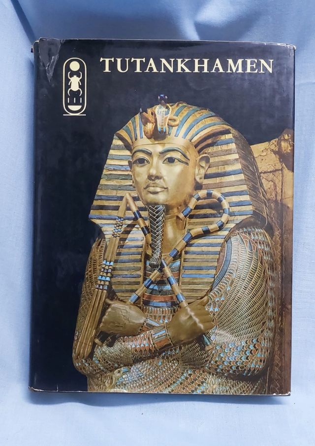 LIBRO TUTANKHAMEN