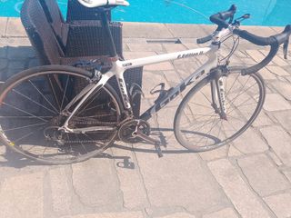 Bicicleta carretera Goka e edition 2