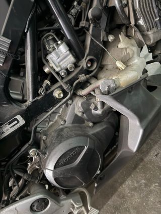 Honda varadero 1000 despiece inyeccion 