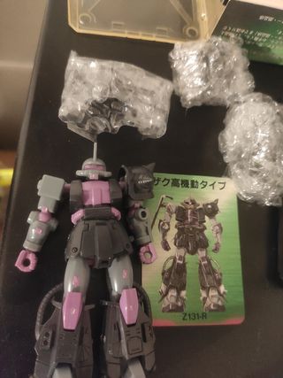 Zaku action figure Gundam Bandai Z131-R