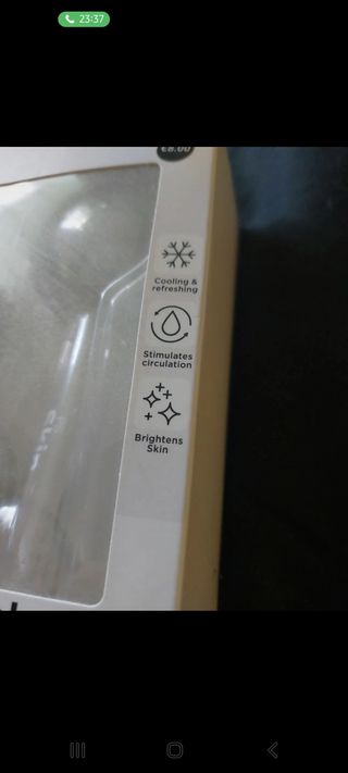 Sfere fredde per massaggi al viso