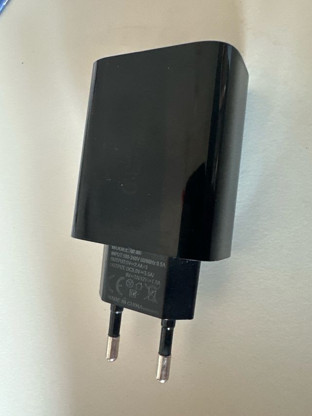 Enchufe multiple USB