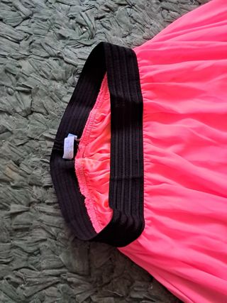 Falda rosa larga
