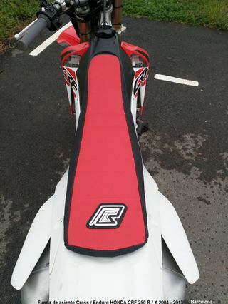 Funda de asiento HONDA CRF 250 R / X 2004 - 2013