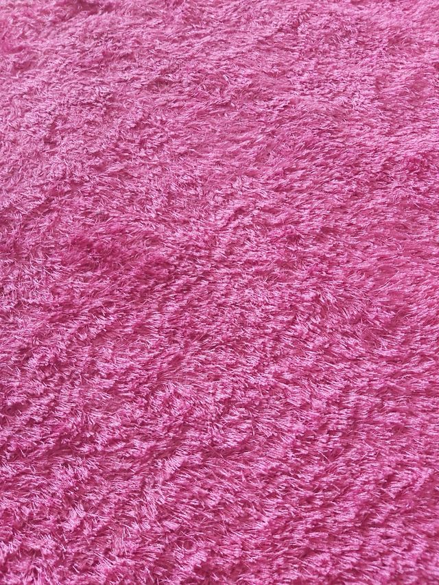 Carpete pelinho 1,30 por 1,85 cm