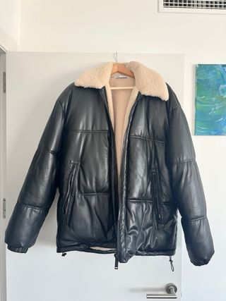 Cazadora Zara Bomber cuello de Borrego