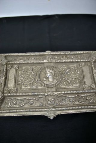 antigua caja joyero renacentista