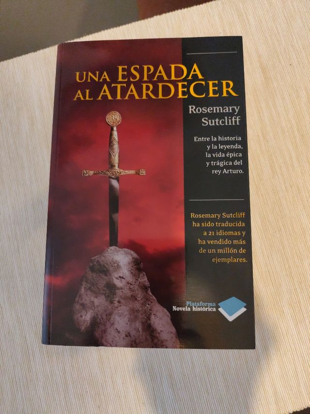 Libro una Espada al atardecer