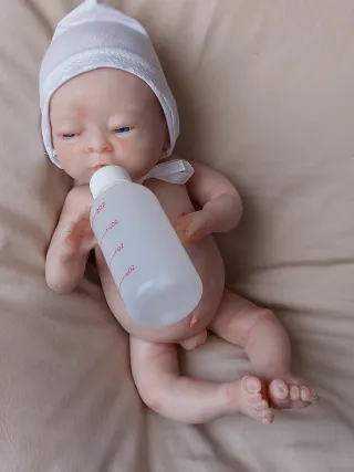 Bebé reborn silicona.