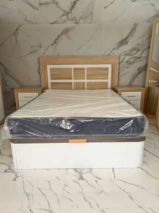 Cama de matrimonio + cabecero y mesitas NUEVO