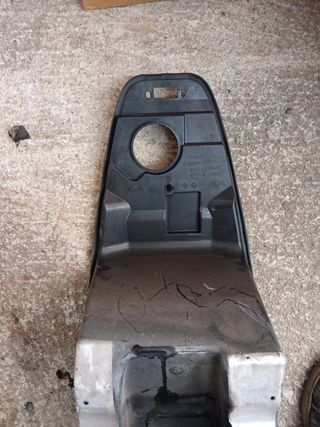 Vano sottosella Kymco people 50 s