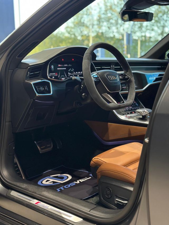 Audi RS6 2021