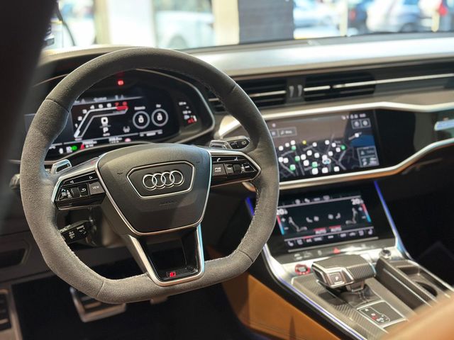 Audi RS6 2021