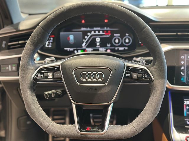 Audi RS6 2021