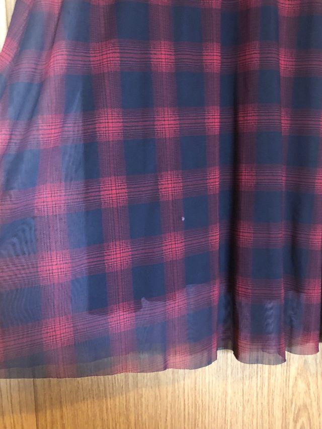 Vestido de gasa largo azul marino y rojo