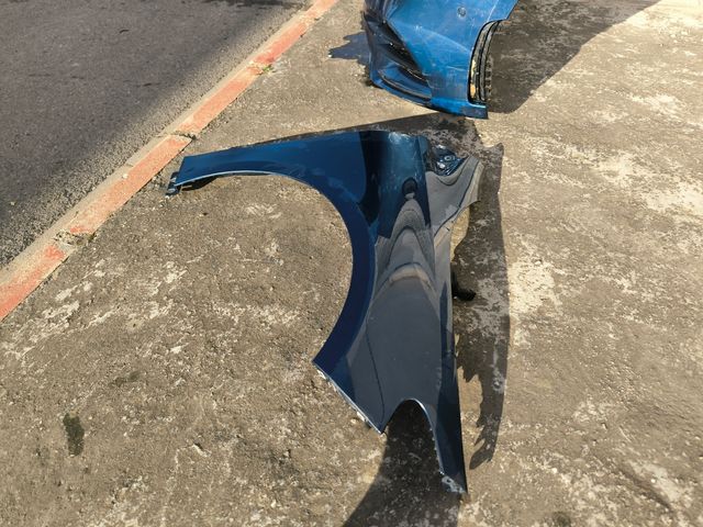 Aleta derecha original clase B W247