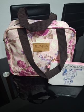 Neceser y regalo NUEVO!