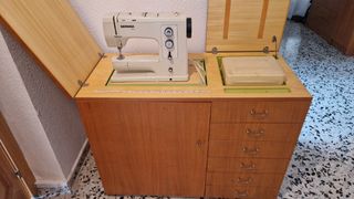 Máquina Vintage Bernina 830