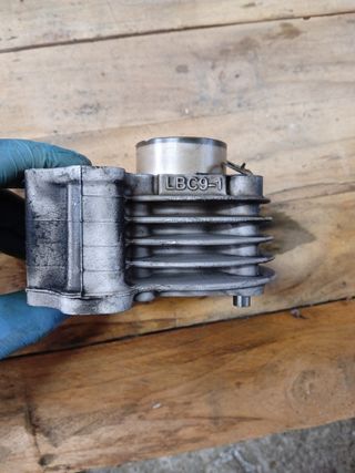 Cilindro Kymco people 50 s