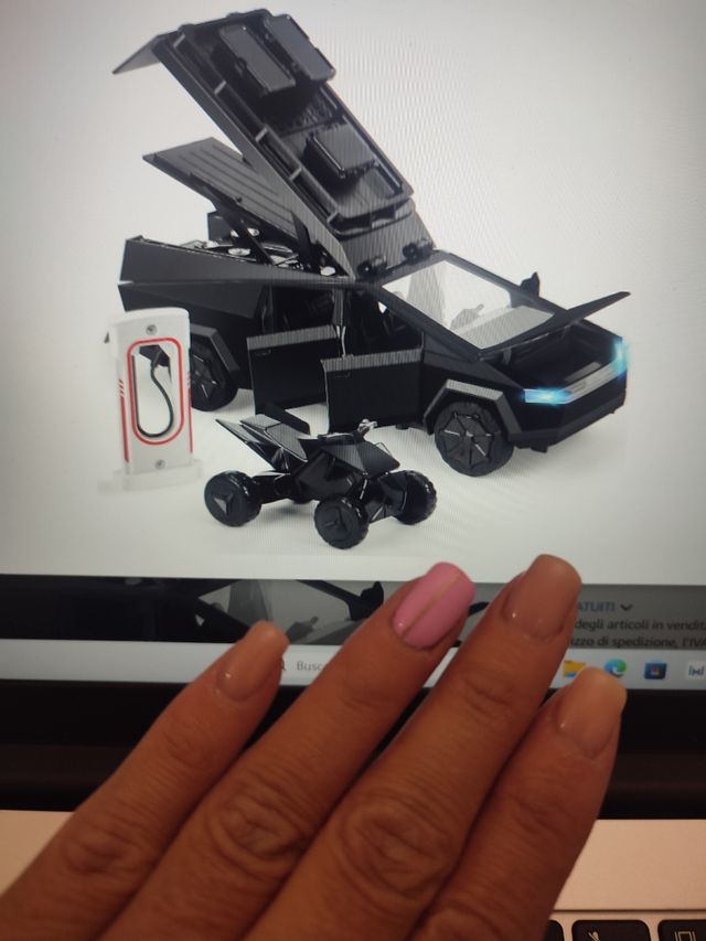 Carro de juguete Cybertruck 