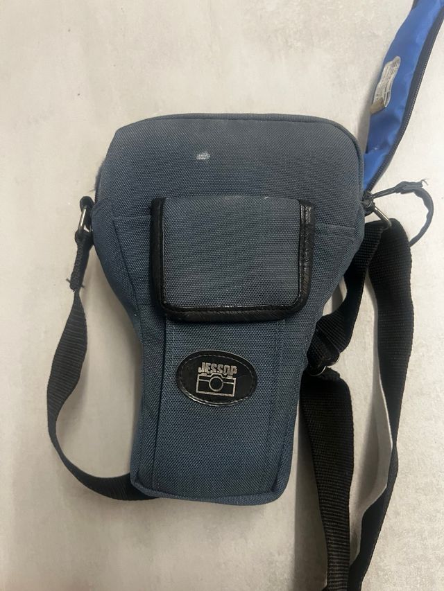 Objetivo Minolta 28 135