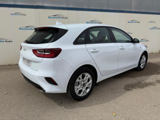 KIA Ceed 1.0 T-GDi 74kW (100CV) Concept