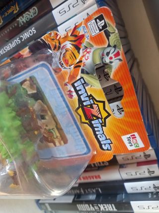 Invizimal figure Jungleus nuova