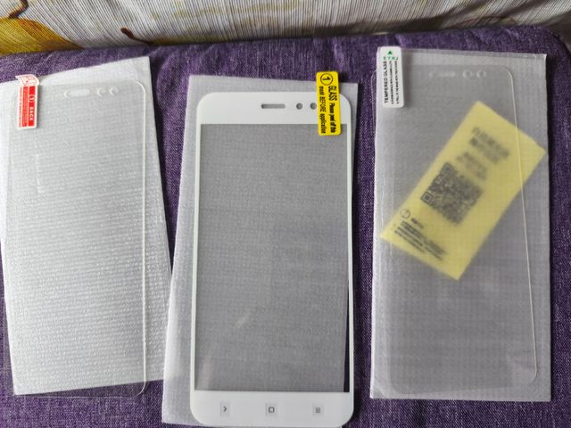 Carcasas móvil, protectores(de tegalo) y correas.