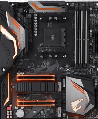 RYZEN 5 5600X  Aorus X470 Gaming 7 WIFI 