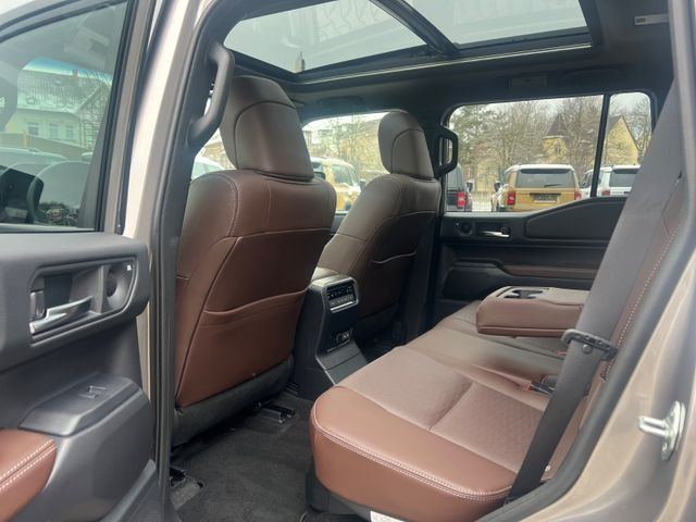 Toyota Land Cruiser 250 VXL 2025