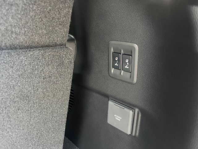 Toyota Land Cruiser 250 VXL 2025