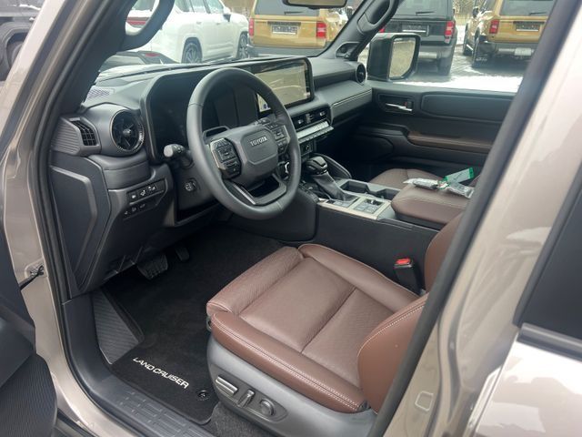 Toyota Land Cruiser 250 VXL 2025
