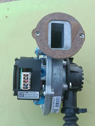 Extractor caldera Bluehelix