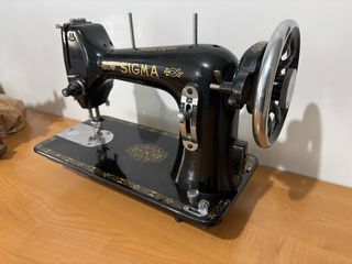 Maquina coser antigua