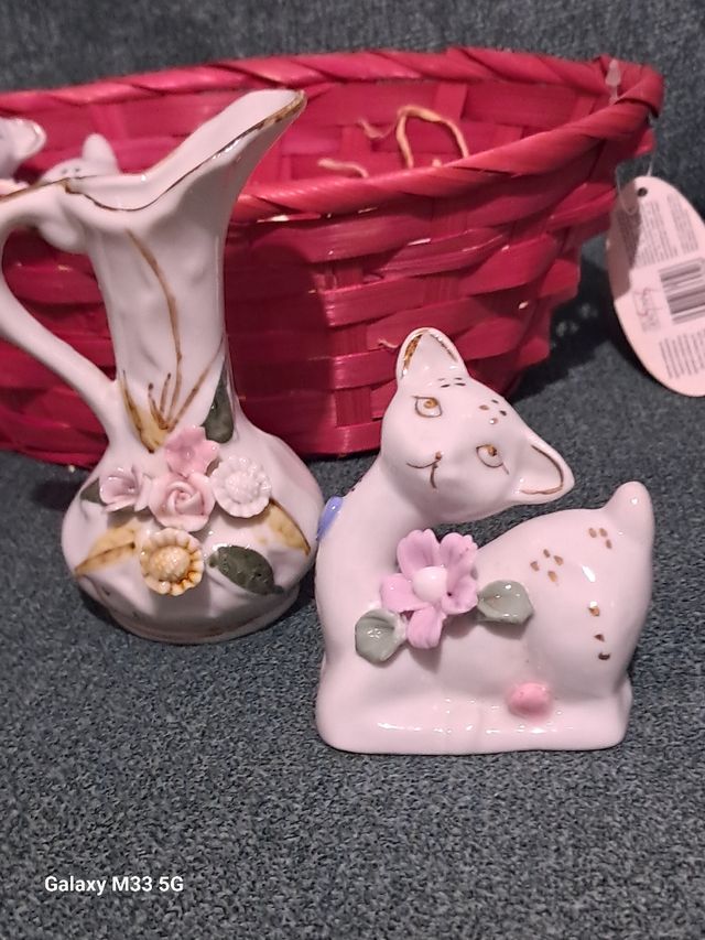 Lotto porcellane anni 80 e cesto nuovo