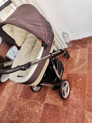 COCHE DE BEBE MARCA ,  BEBECAR