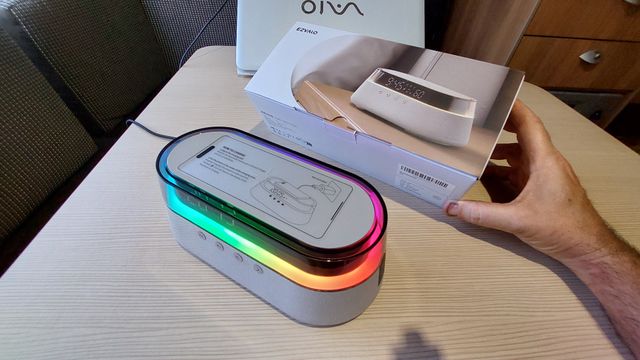 Despertador Radio Altavoz Bluetooth Cargador