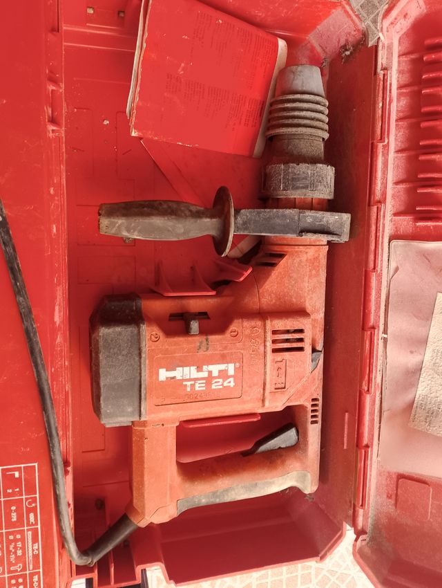 Hilti te24