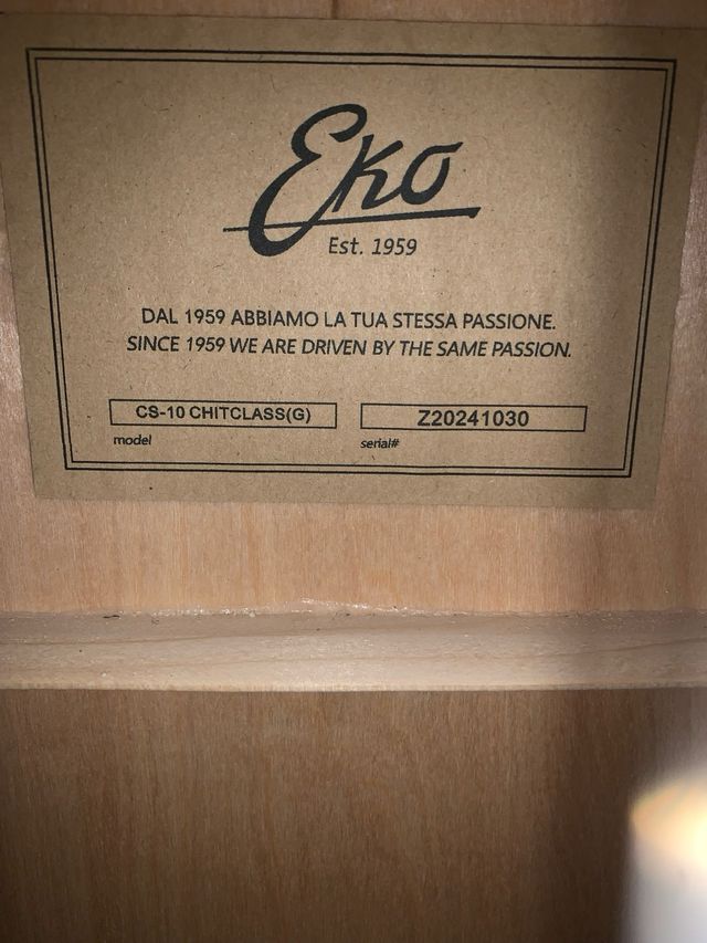 Chitarra classica EKO