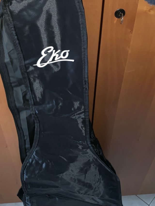 Chitarra classica EKO