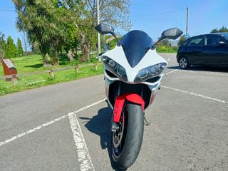Yamaha yzf r1 2008