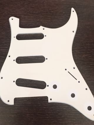 golpeador fender stratocaster usa